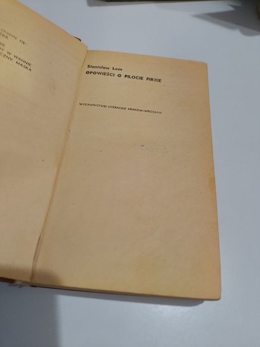 Lem Opowieści o pilocie Pirxie