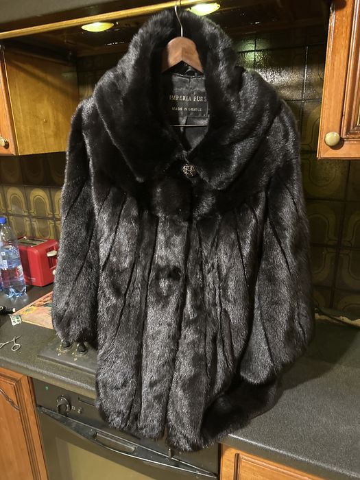 Шуба норковая новая,цвет черный,»летучая мышь»,размер до 60,Греция