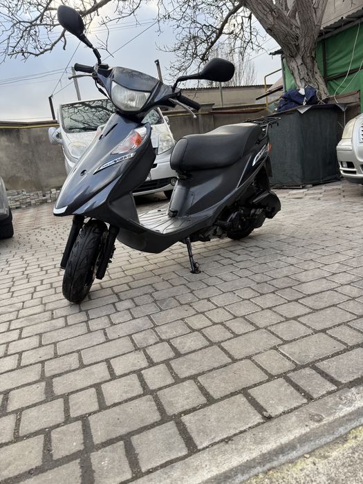 Хороший Suzuki Adress 125G