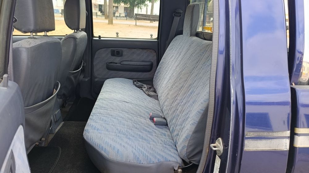 Toyota Hilux tracker 4x4 2.4cc 100cv ano 99