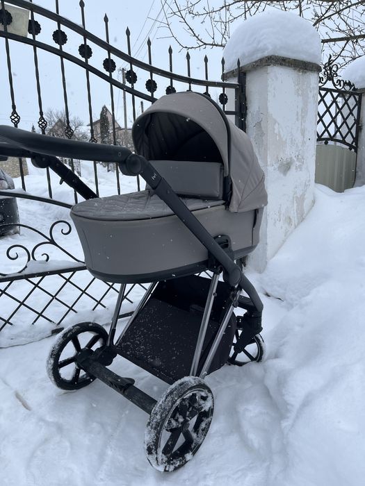 Коляска Roan ivi 2в1 2024