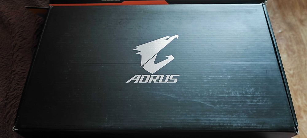 Відеокарта Aorus 8G