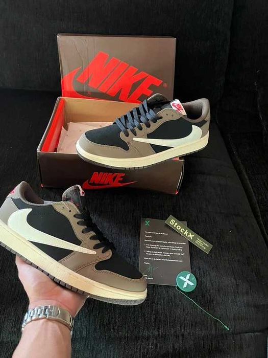 Jordan 1 Retro Low OG SP Travis Scott Mocha R.40