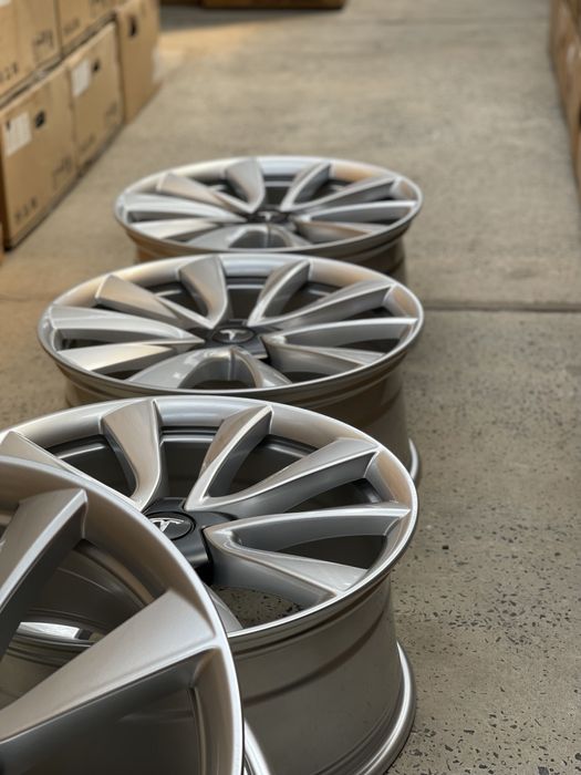 Диски Нові R20/5/114,3 TESLA Model Y Model 3 в Наявності
