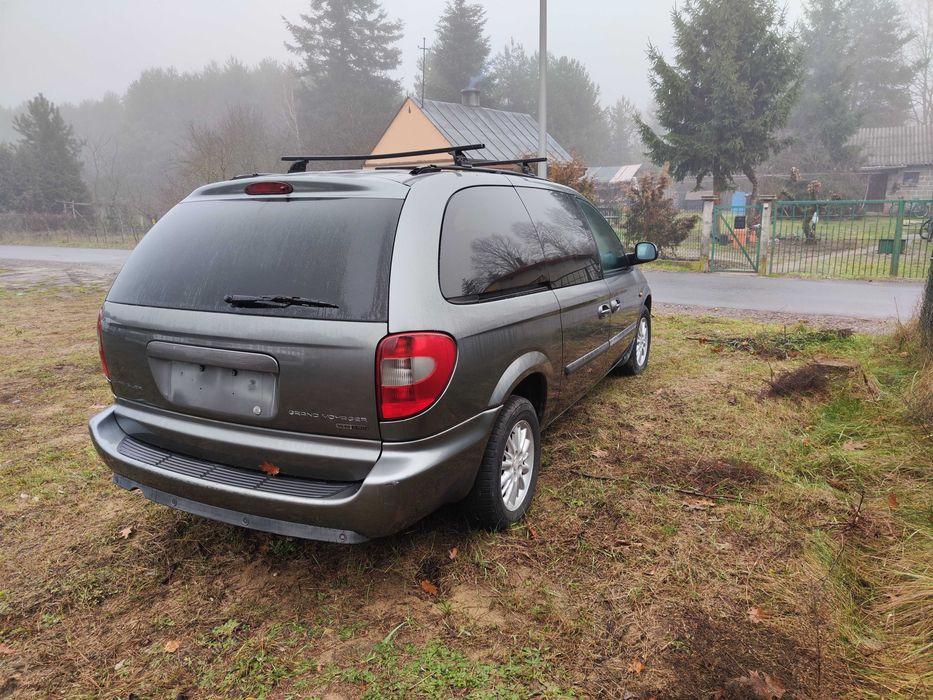 Chrysler Gr Voyager 2.8 CRDI 150KM _ 7-os _ Zadbany