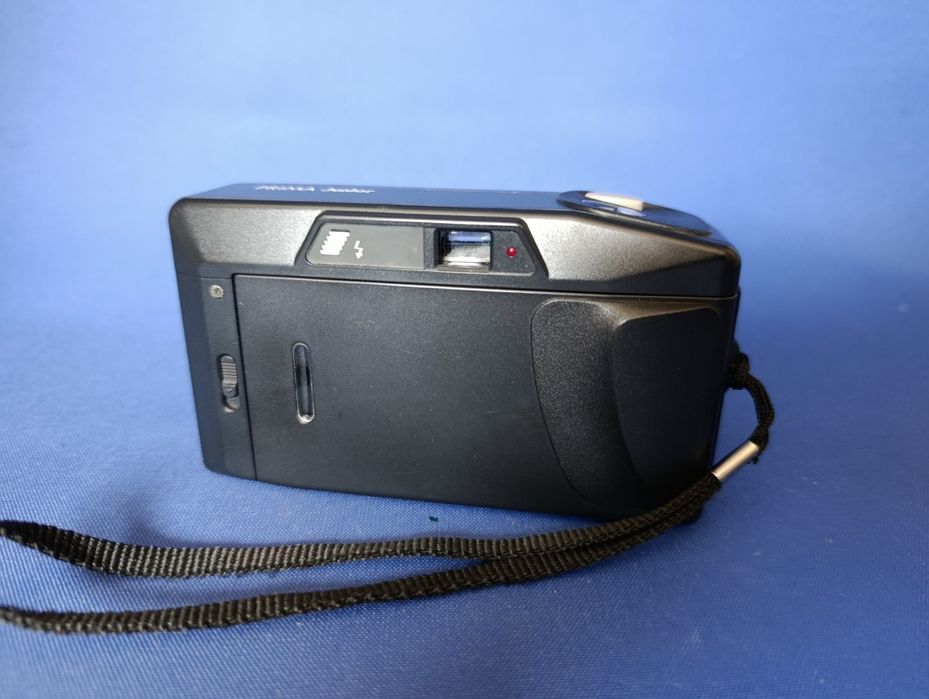 Продається плівковий фотоапарат Canon PRIMA Junior