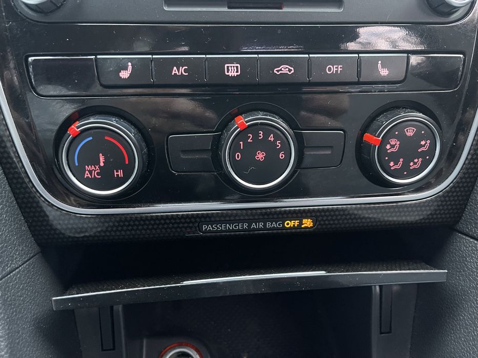 Volkswagen b7 2016