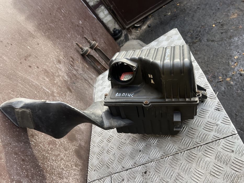 Корпус фильтра воздушного SsangYong Rodius 2008 Санг Йонг Родиус