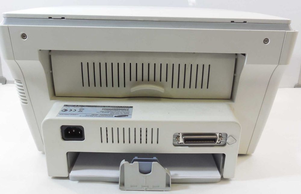 Принтер Samsung SCX-4100 (принтер + сканер + ксерокс) + 2 картриджа.