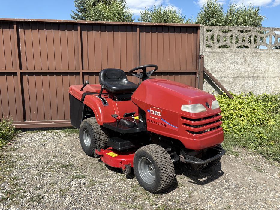 Traktorek kosiarka Husqvarna TORO DH210