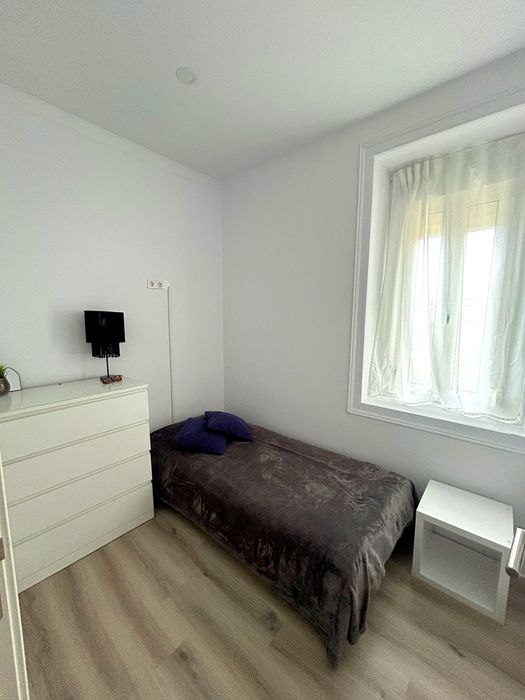 T2 Mobilado com Terraço | Campolide / Sete Rios | Remodelado | Entrada Imediata | 1400€