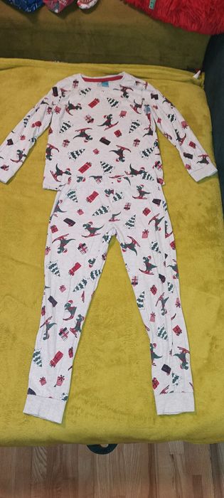 Zestaw piżama świąteczna 122/128