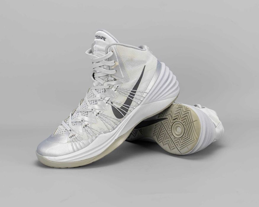Крутые баскетбольные кроссовки Nike Hyperdunk.42 размер
