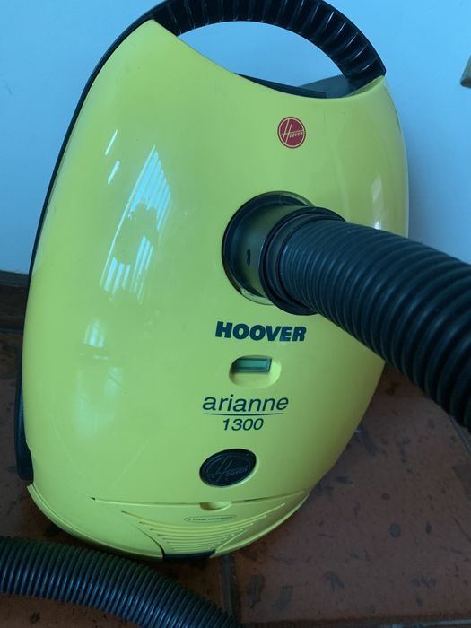 Aspirador de Saco 1300W