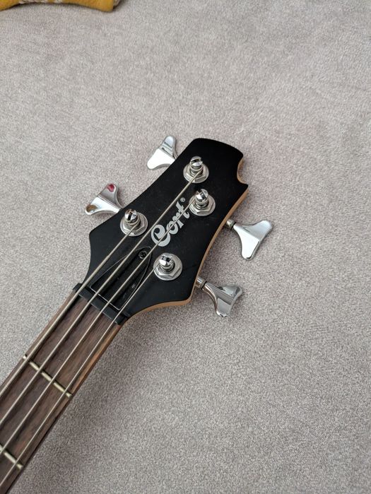 Baixo Cort Action Bass PJ