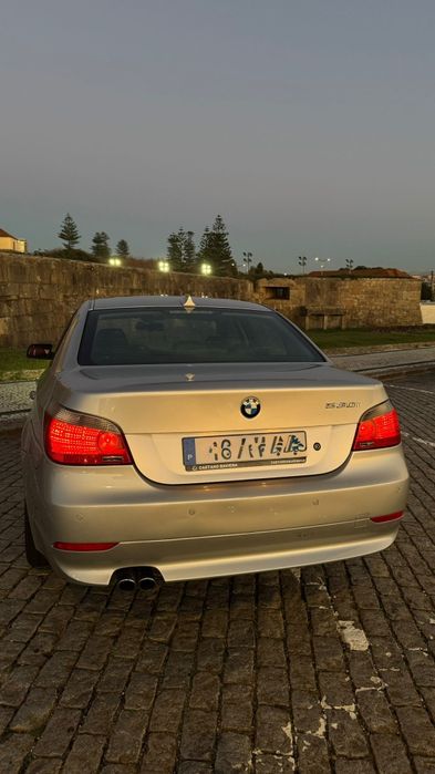 Troco BMW 530i ano 2005 nacional