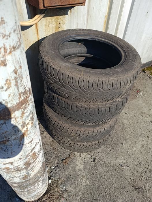 Продам шины 195/65/R15 б/у