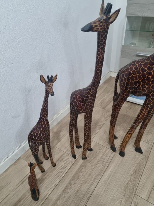 Coleção  girafas de madeira