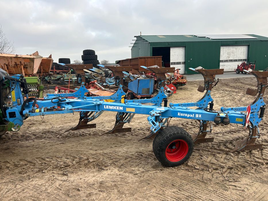 Lemken Europal 9 X, Kverneland LE 85
