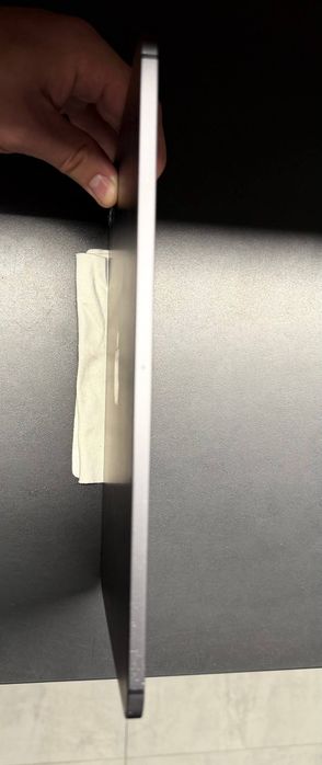 iPad Pro 11″ 2-го поколения (2020 года), 512 GB, Wi-Fi + Cellular.
