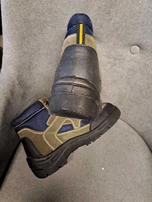 buty BHP , trekkingowe - roz 41 - NOWE