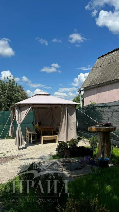 Продам аналог двокімнатної квартири - невеличкий будиночок