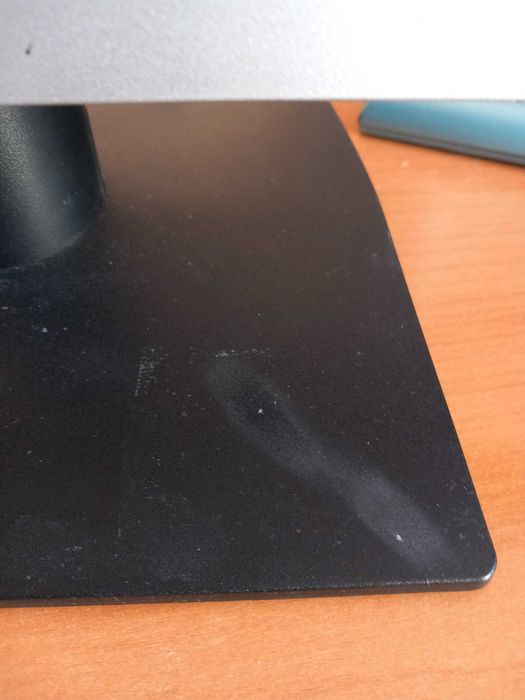 Монітори компьтерні  LG 19"