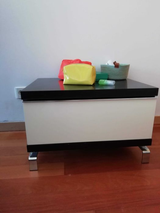 Conjunto de 8 móveis (vendo o conjunto ou separado)