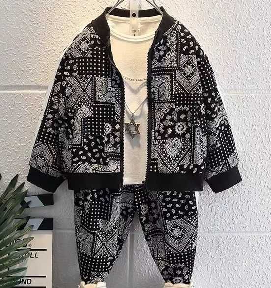 *_* Dres chłopięcy wzór afrykański 2 częsci, rozm. 105, nowy