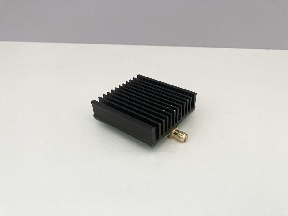 Продам радіочастотний підсилювач 433Mhz потужністю 5W