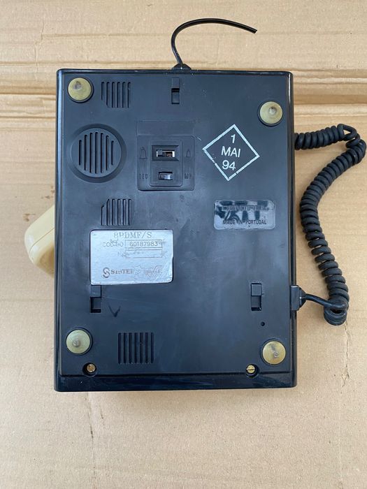 Telefone fixo antigo centrel - modelo sister Feito em Portugal