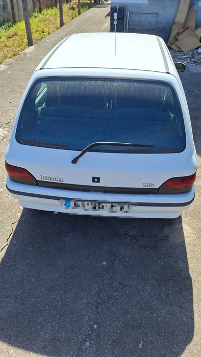 Renault Clio 1200 Gasolina com 104.206km