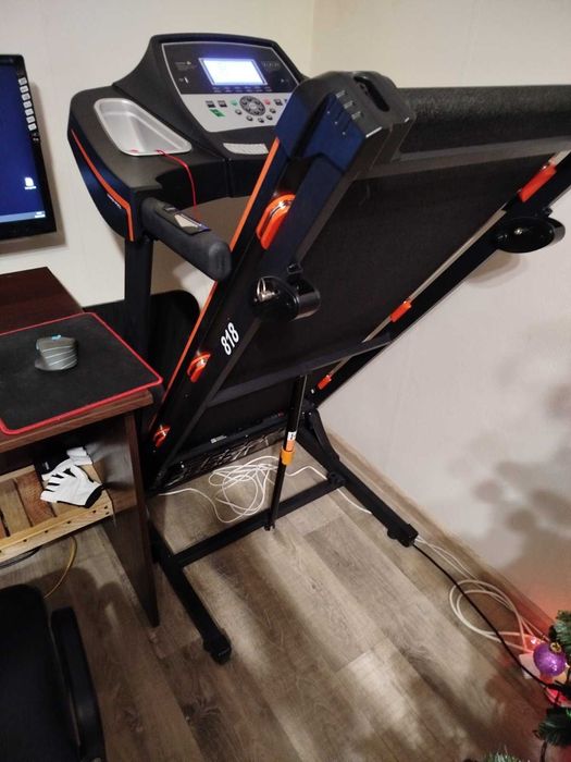 Бігова доріжка EnergyFIT 815 new (818)