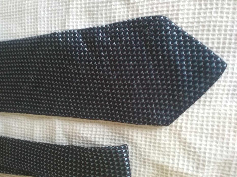 Галстук Valentino