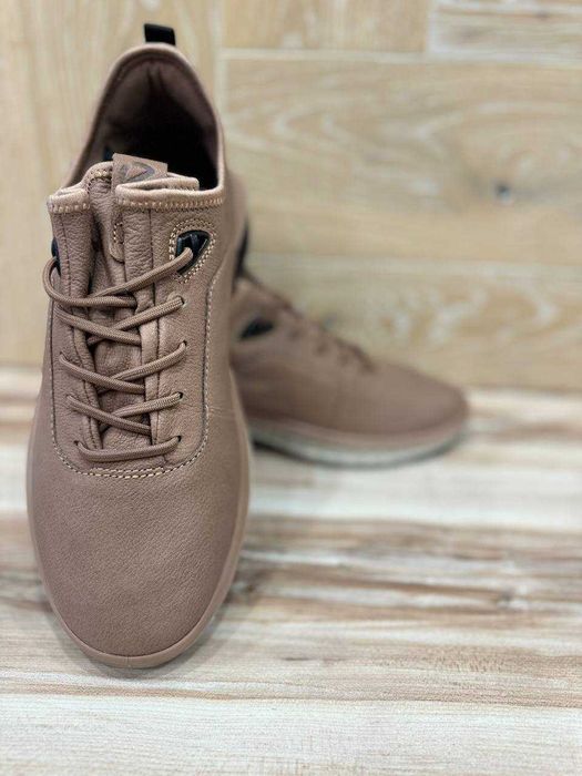 Шкіряні кросівки Ecco оригінал (39)