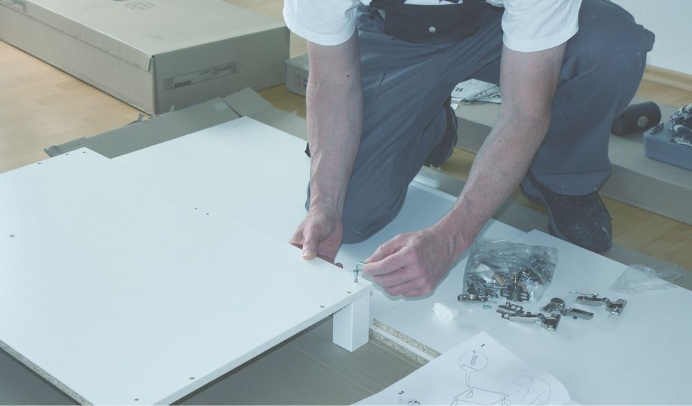 Montagem de cozinhas, roupeiros à medida