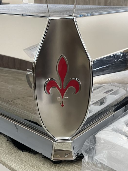 Кавомашина La Marzocco GB5