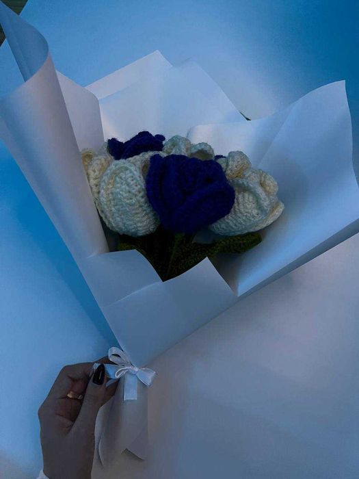 В'язаний букет/Ручна робота/Подарунок/Декор/В'язані речі