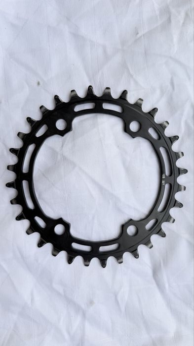 Zębatka shimano 32T 96 bcd narrow-wide, jak nowa