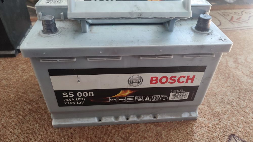 Akumularor bosch 12v 77ah 870A