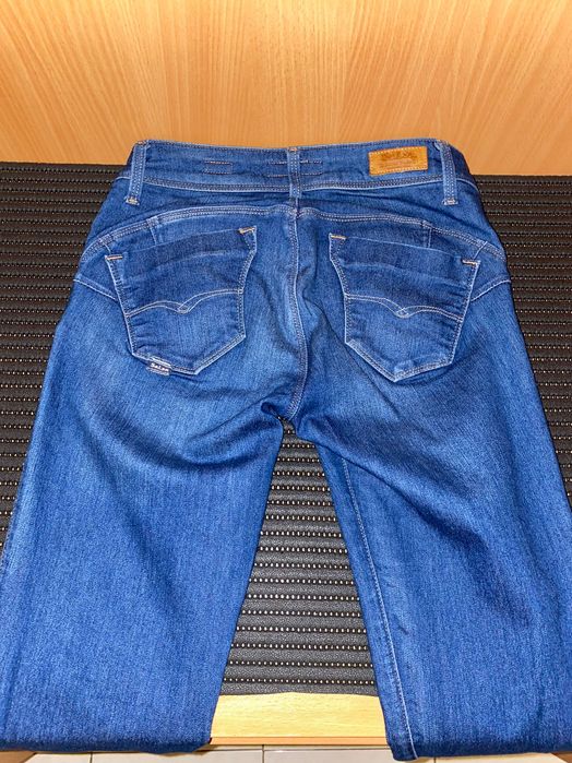 Calças salsa ( push up Wonder )