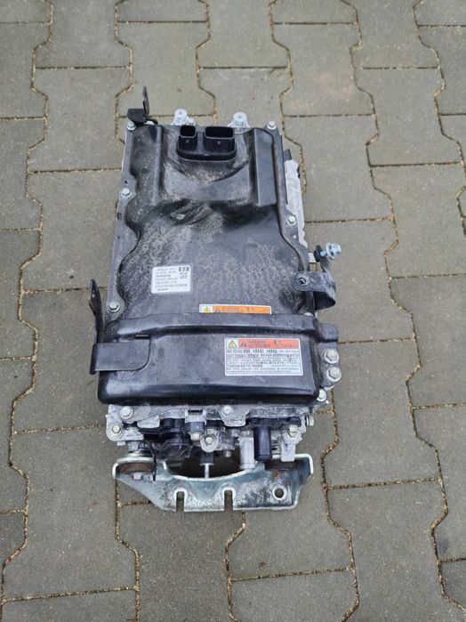 konwenter inwenter falownik Toyota Sienna 21r hybryda