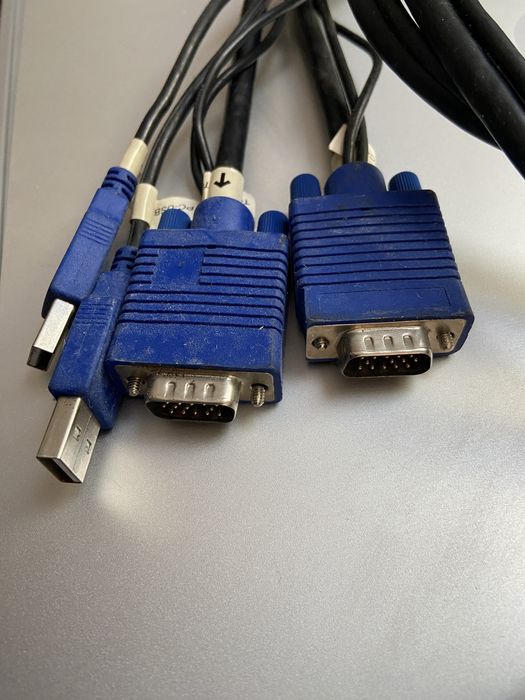 Mini KVM 2 Pc USB64752391251330124