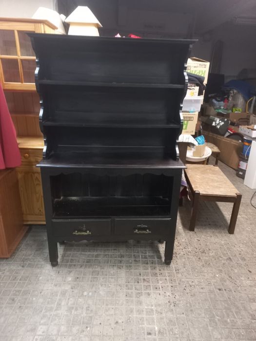 Móvel antigo bom estado