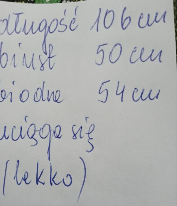 Koronkowa wizytowa sukienka