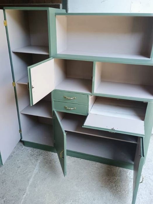 Kredens po renowacji