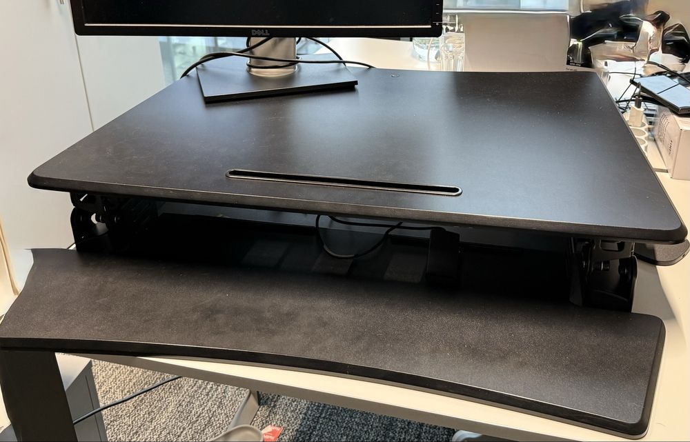 Nakladka na biurko do pracy stojącej