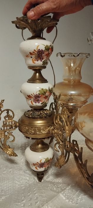 Candeeiro   floral antigo indíssimo  .