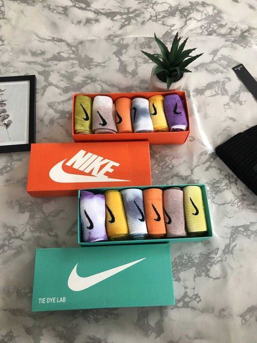 Подарункові Шкарпетки  носки унісекс Nike Tie Dye