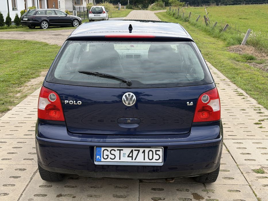Vw polo 1.4 mpi 75 km 5 drzwi  klima  wapomaganie radio el szyby el lusterka